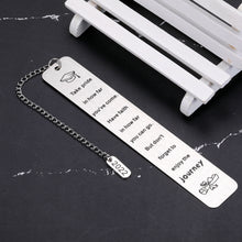 Load image into Gallery viewer, Class of 2022 Graduation Gifts for Her Him Bookmark Seniors 2022 Medical High School College Graduation Gifts for Son Daughter Boys Girls Inspirational 2022 Grad Gifts for Women Men Master Nurses PHD