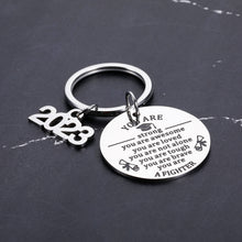 Load image into Gallery viewer, Graduation Gifts for Her Him 2023 High School College Graduation Gifts for Her Him Son Daughter Inspirational Class of 2023 Graduation Gifts for Women Men Girls Boys Graduation Party Supplies Keychain