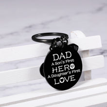 Load image into Gallery viewer, Fathers Day Gift from Daughter Son Wife, Dad Birthday Gifts from Daughter Son, Daddy to Be Gift Keychain for Men, Gifts for New Dads Stepdad from Kids, Valentines Christmas Gifts for Dad to Be Husband