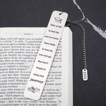Load image into Gallery viewer, Class of 2022 Graduation Gifts for Her Him Bookmark Seniors 2022 Medical High School College Graduation Gifts for Son Daughter Boys Girls Inspirational 2022 Grad Gifts for Women Men Master Nurses PHD