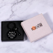 Load image into Gallery viewer, Boss Day Gifts Employee Appreciation Gifts for Women Men Thank You Keychain Gifts for Coworker Boss Manager Coach Team Gifts for Employees Office Christmas Gifts for Coworkers Leaving Away Retirement