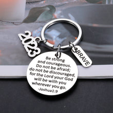Load image into Gallery viewer, 2023 Graduation Gifts for Her Him High School College Graduation Gifts for Her Him Son Daughter Graduation Class of 2023 Gifts for Women Men Girls Boys Graduation Party Supplies Keychain Inspirational