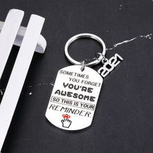 Load image into Gallery viewer, Gifts for Women Men, Graduation Keychain 2021 Bulk, Graduation Gifts for Her Him 2021, Graduation Keepsake, Graduation Key Ring 2021, Class of 2021 Gifts for Seniors College Students Females