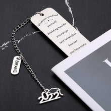 Load image into Gallery viewer, Inspirational Class of 2022 Graduation Gifts for Her Him Bookmark 2022 Medical High School College Graduation Gifts for Son Daughter Boys Girls Seniors 2022 Grad Gifts for Women Men Master Nurses PHD