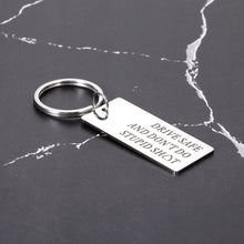 Load image into Gallery viewer, Funny Christmas Birthday Gifts for Teens Girls Boys Son Daughter from Mom Don't Do Stupid Keychains Gag Gifts for Men Women Friends Valentine Day Graduation Stocking Stuffers Gifts for Teenagers Kid