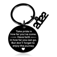 Load image into Gallery viewer, Class of 2022 Graduation Gifts for Her Him Keychain 2022 Medical High School College Graduation Gifts for Son Daughter Boys Girls Inspirational 2022 Grad Gifts for Senior Students Women Men Master PHD