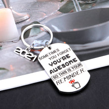 Load image into Gallery viewer, Gifts for Women Men, Graduation Keychain 2021 Bulk, Graduation Gifts for Her Him 2021, Graduation Keepsake, Graduation Key Ring 2021, Class of 2021 Gifts for Seniors College Students Females