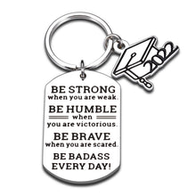 Load image into Gallery viewer, Class of 2022 Graduation Gifts Keychain for Men Women 2022 Seniors Medical Nurses High School College Graduation Gifts for Son Daughter Boys Girls Master Inspirational 2022 Grad Gifts for Her Him